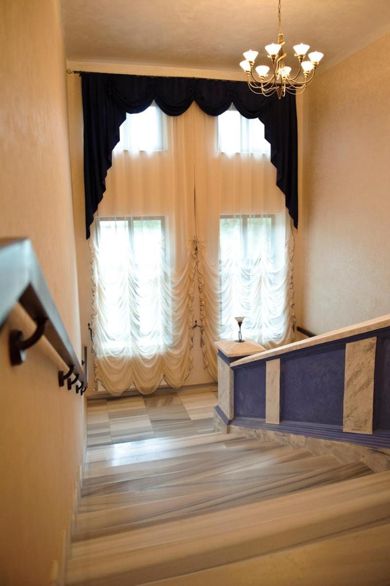 Hotel Carol - فاترا دورني المظهر الخارجي الصورة